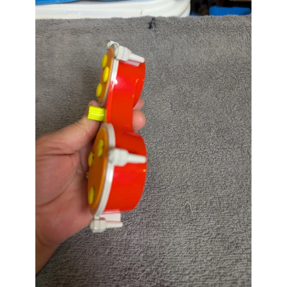 Boppin Beats Electronic Drum Pad Toy Red Orange Yellow Handheld‎ Musical Toy